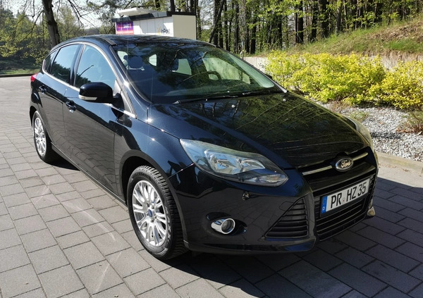 Ford Focus cena 25900 przebieg: 229000, rok produkcji 2011 z Swarzędz małe 466